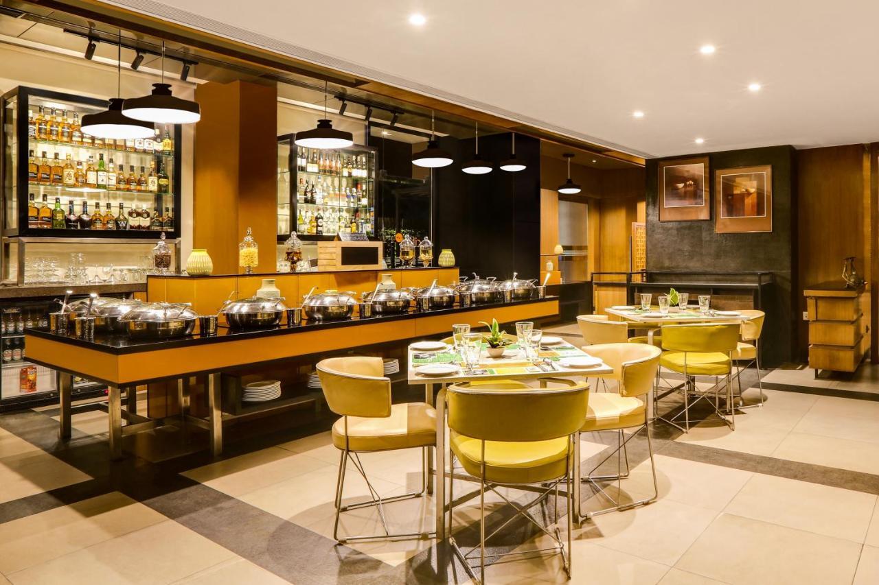Lemon Tree Hotel Viman Nagar Pune Eksteriør bilde